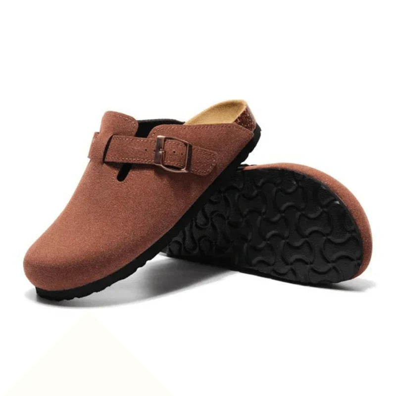 Suede Clogs Red Brown
