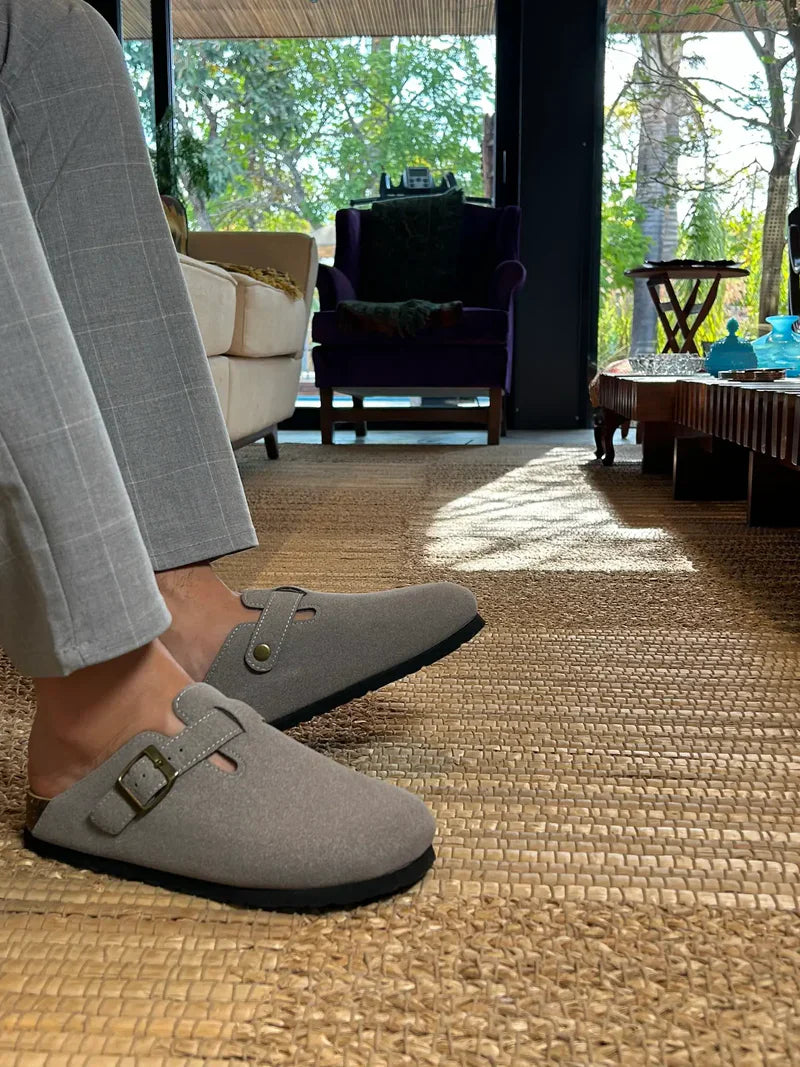 Suede Clogs Light Gray
