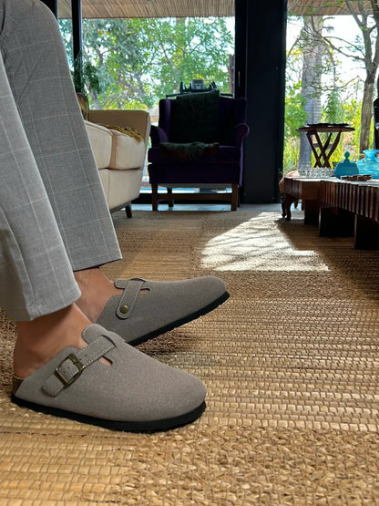 Suede Clogs Light Gray